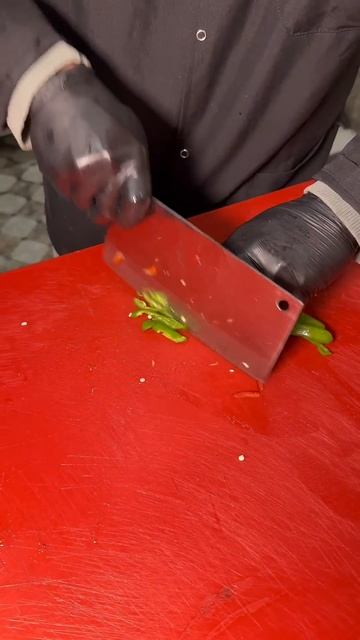 Традиционная уйгурская лапша ручной работы #гурман смотреть онлайн