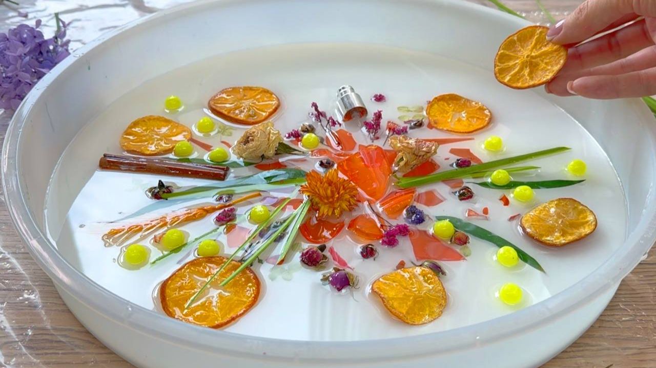 Этот стол пахнет апельсинами смотреть онлайн