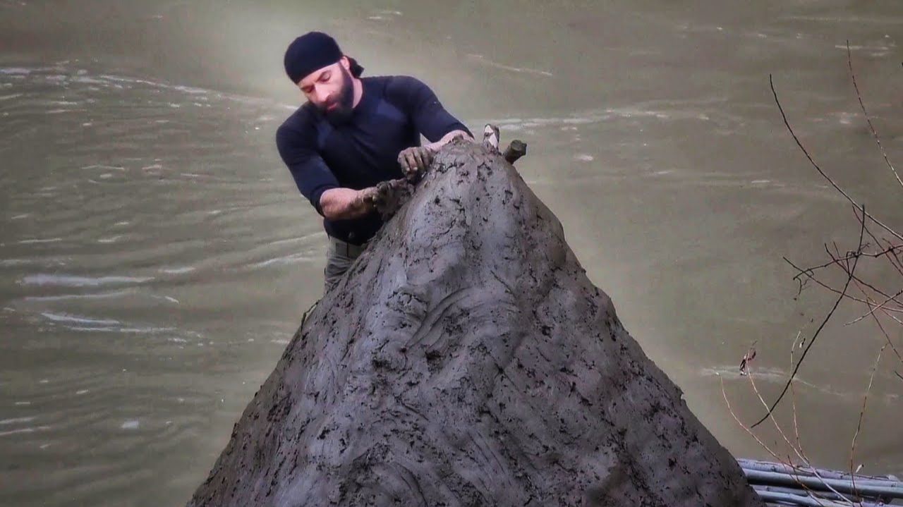 Необычный способ лова / Рыболовный укрытие / Выживание в дикой природе / Водный лагерь смотреть онлайн