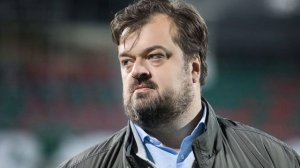 НА МОГИЛЕ ЛЕГЕНДАРНОГО ВАСИЛИЯ УТКИНА УСТАНОВИЛИ ШИКАРНЫЙ ПАМЯТНИК С ЗОЛОТЫМ МЯЧОМ !!! БАЛАШИХА