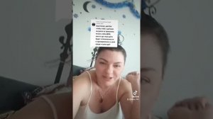 Зависть и ненависть приспособленки, мошенницы, оборотня Браца к беженцам.