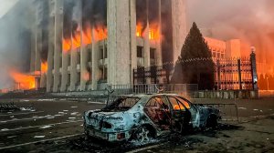 Сжигали машины и убивали полицейских. Массовые беспорядки 2022 года вспоминают в Казахстане