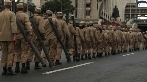 В Венесуэле объявлена мобилизация и военный режим для производств