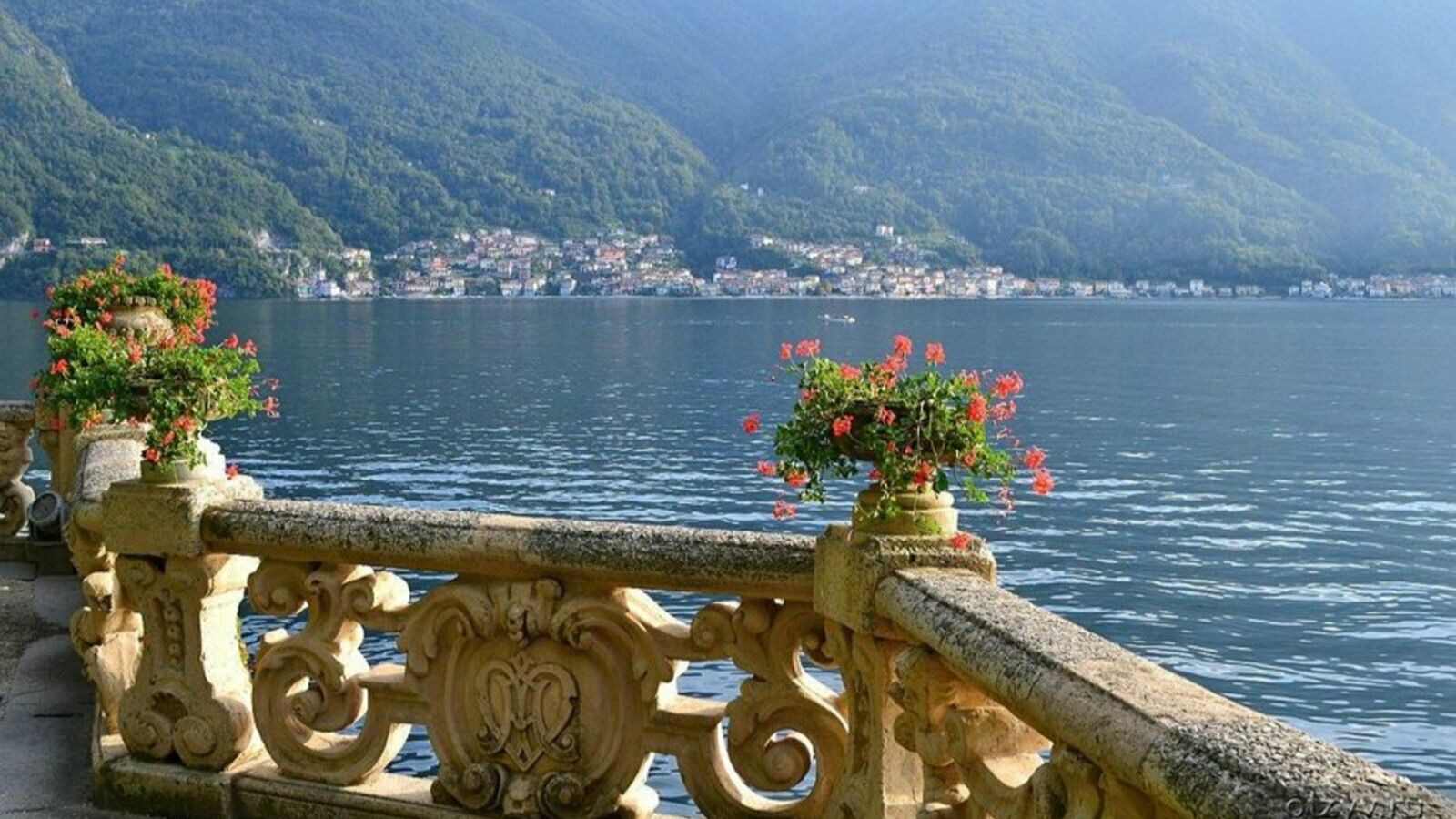 Италия _ ОЗЕРО КОМО 2019 год .Необыкновенно красивое место!!Город COMO (1) смотреть онлайн