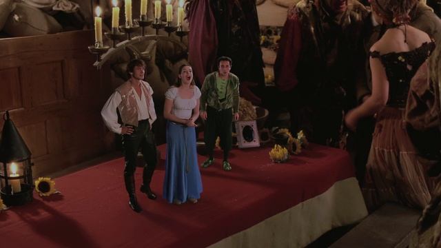 Заколдованная Элла фильм 2004