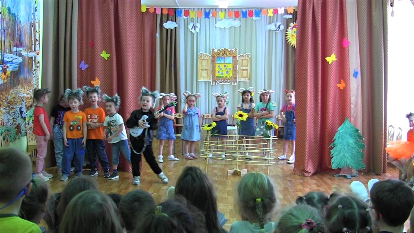 Отрывки из спектакля "Мама" смотреть онлайн