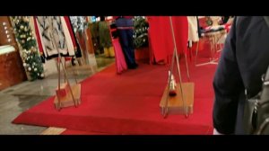 Выставка новогодних ёлок в ГУМе