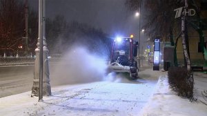 Ряд российских регионов оказался во власти мощного циклона.