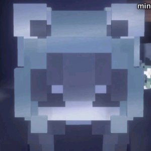 Играю в Майнкрафт в одиночной версии. Люблю всех, читаю комментарии.