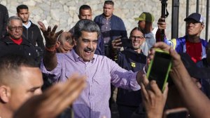 NYT назвала танцы Мадуро возможной причиной его похищения США