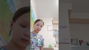 распаковка бокса с бумажной касметикой