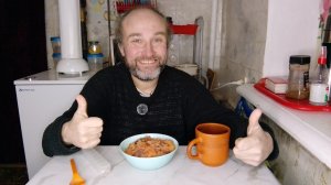 обед с Рыжулей. не ждите конца света, его не будет. мукбанг. обжор. еда на камеру. диета. шизофрения