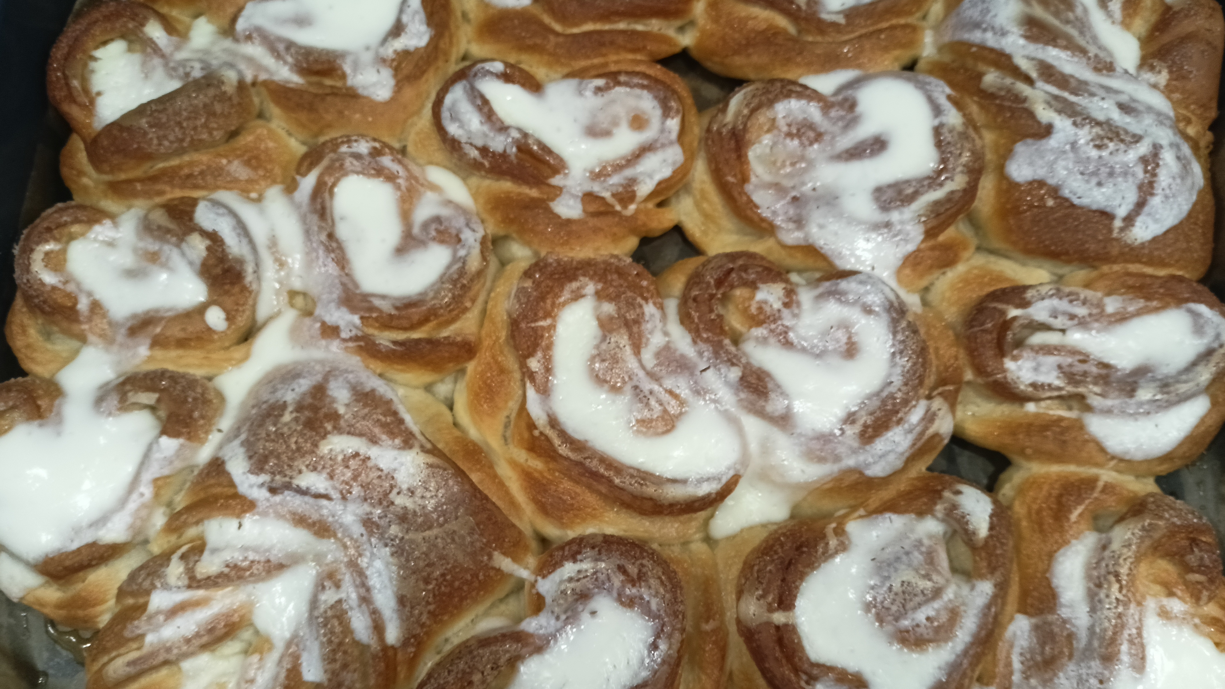 Необычные котлеты и булочки сметанные//  Ухожу на три дня 🙆 смотреть онлайн