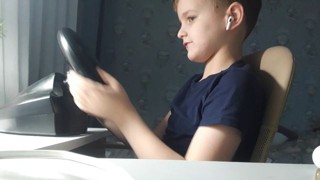 гонки по городу на трассе смотреть онлайн