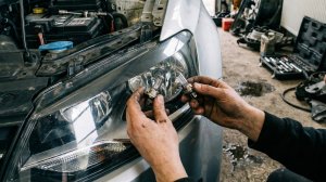 лампочки в фары замена ближний свет Фольксваген поло