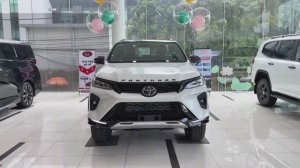 Toyota Fortuner  2025 обзор
