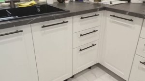 Сборка кухни. Фасады и выдвижные ящики.