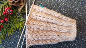 Узор - Колоски для кругового вязания / вяжется просто, получается интересно.