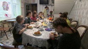 Владимир Путин поручил подготовить предложения по модернизации мер поддержки семей.