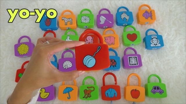 Сенсорная коробка «Алфавит» Играем и учим английские буквы и звуки! Для детей 2-5 лет.