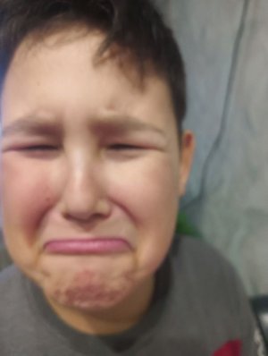 прятки в троём