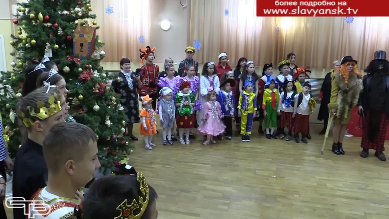 Пора праздничных мероприятий смотреть онлайн