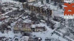 Вид с вражеского дрона на Купянск. В городе продолжаются ожесточенные бои-1.mp4