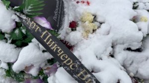 ОН НИКОГО НЕ ХОТЕЛ ВИДЕТЬ … ПОХОРОНЫ АКТЁРА ПРОШЛИ В ЗАКРЫТОМ ФОРМАТЕ | МОГИЛА АНАТОЛИЯ ЛОБОЦКОГО