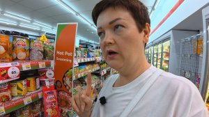 БЕДНЫЕ туристы с Палатками в Таиланде НЕ нужны! Реальная Паттайя! Прогулялись Джомтьен. Болтаем Влог