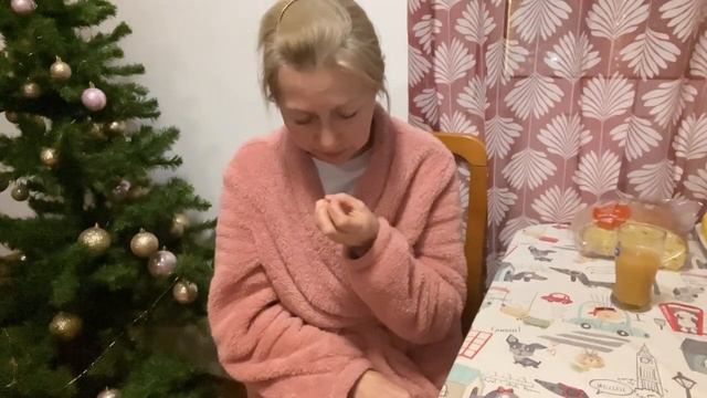 1000034443.mp4 смотреть онлайн