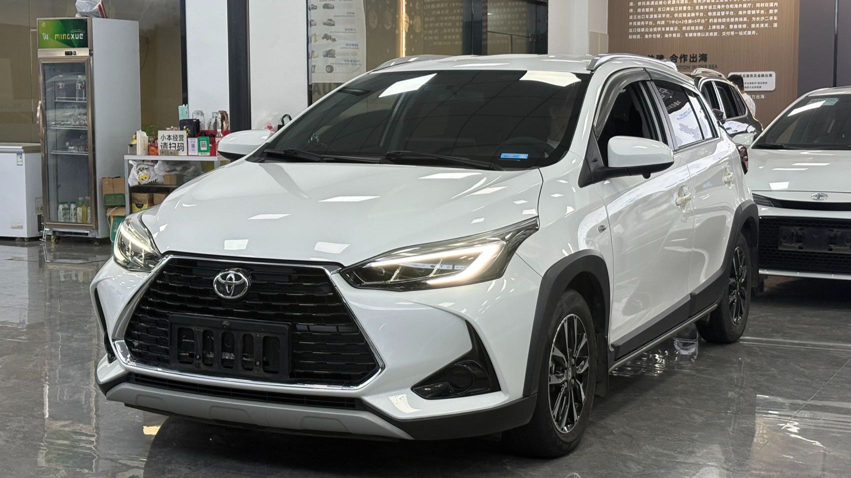 Toyota YARiS L Zhixuan 2022  1.5L CVT Leading PLUS