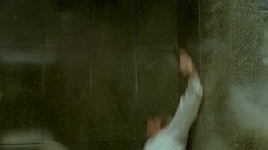 Матрица (1999)Тринити и Нео идут освобождать Морфеуса