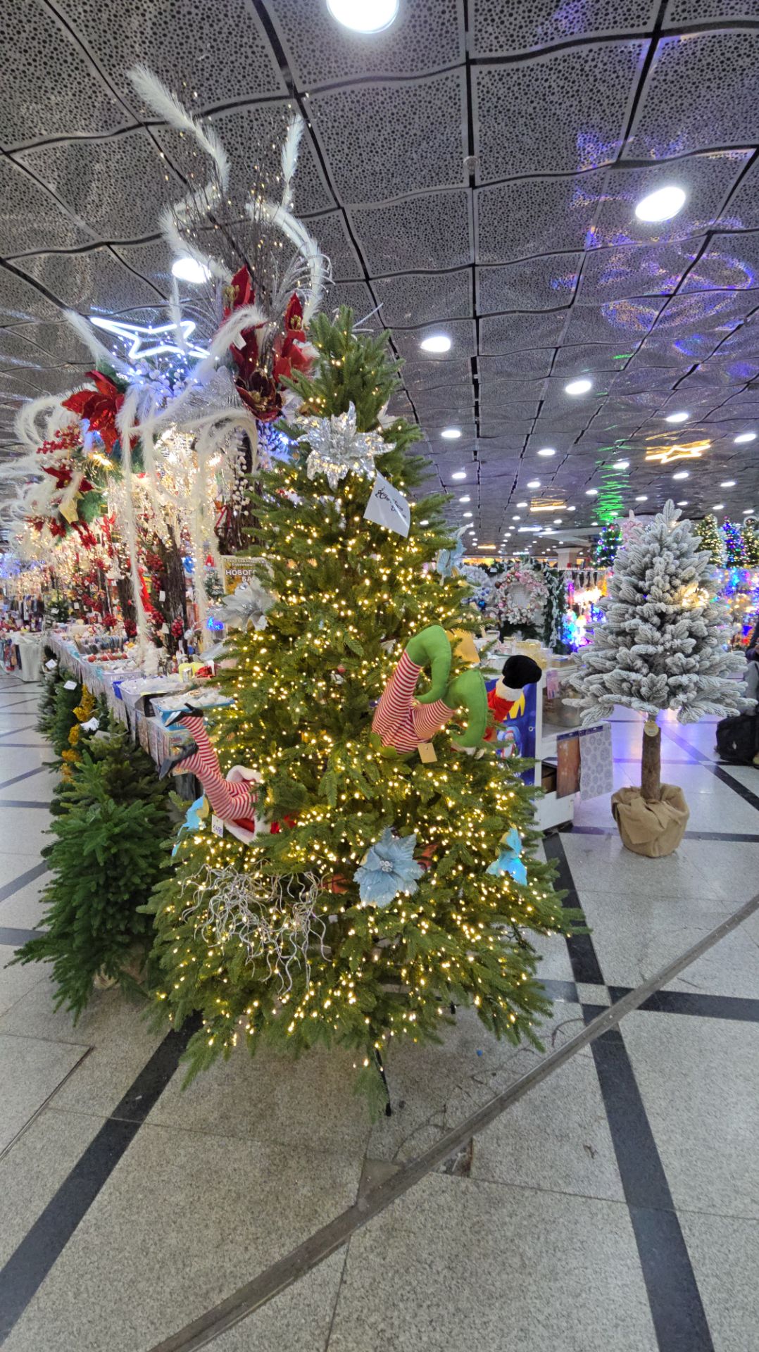 Подготовка к встрече НГ 🎄 Прогулка ❄️ распаковка ✨️ смотреть онлайн