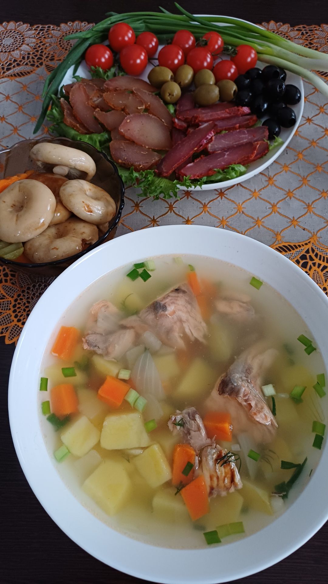 Уха из красной рыбы. смотреть онлайн