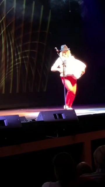 ОпавшиеЛистья УльянаАкКОрди аккордеон аккордеонистка музыканты девушкасаккорденом работа