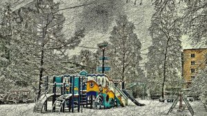 Полдень в спальном районе...