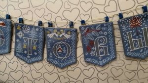 Гирлянда "С Рождеством Христовым!" (Совиный лес): готовая работа