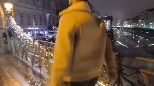 ТАНЦОР САША ТАНЦУЕТ