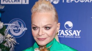 Долина отказалась съезжать из квартиры в срок: скандал продолжается