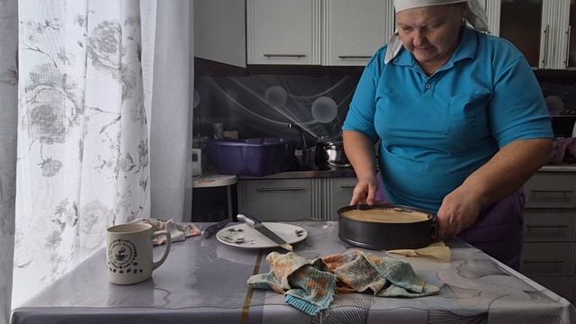 жду своих детей и внуков и снова не наточены ножи/надо учиться коптить рыбу/ смотреть онлайн