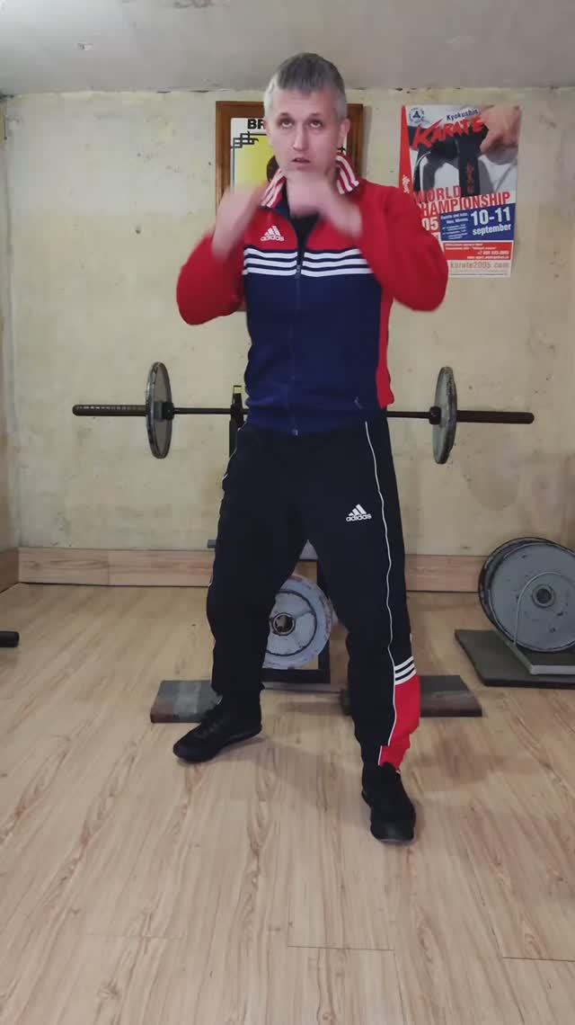 Подвал 90х, бой с тенью смотреть онлайн