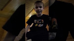 дерусь с братом и другом