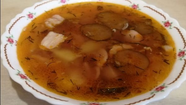 Обалденно ВКУСНАЯ СОЛЯНКА с Тушенкой. РЕЦЕПТ приготовления солянки смотреть онлайн