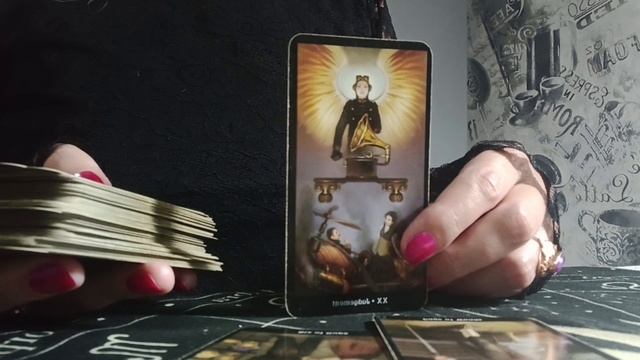 Ждать или отпустить? Расклад Таро смотреть онлайн