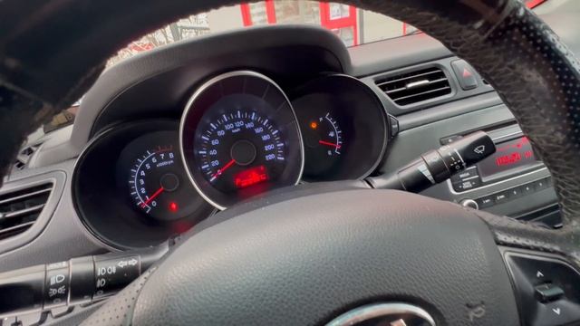 Kia Rio смотреть онлайн