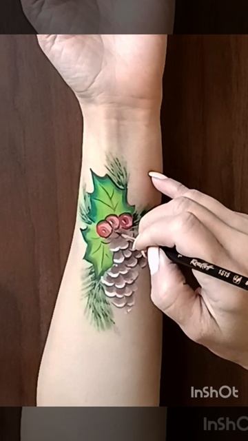 Новогодний аквагрим
