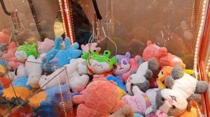 2026 год выиграли много игрушек в автомате ХВАТАЙКА