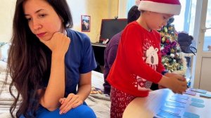 Шапка-невидимка. Играем в настольную игру с мамой и папой