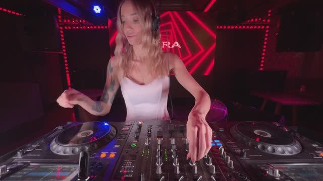 Lera Kesem - Pryanosti & Radosti Dj Set Indıe dance смотреть онлайн