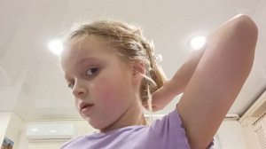 показывай что мне подарила подруга